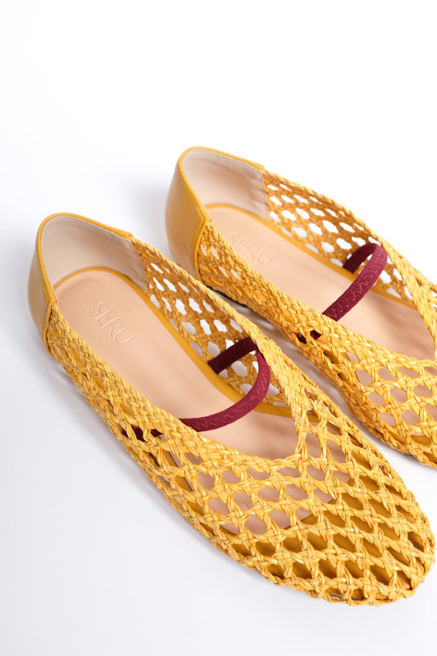 anya Woven Flats in Lemon