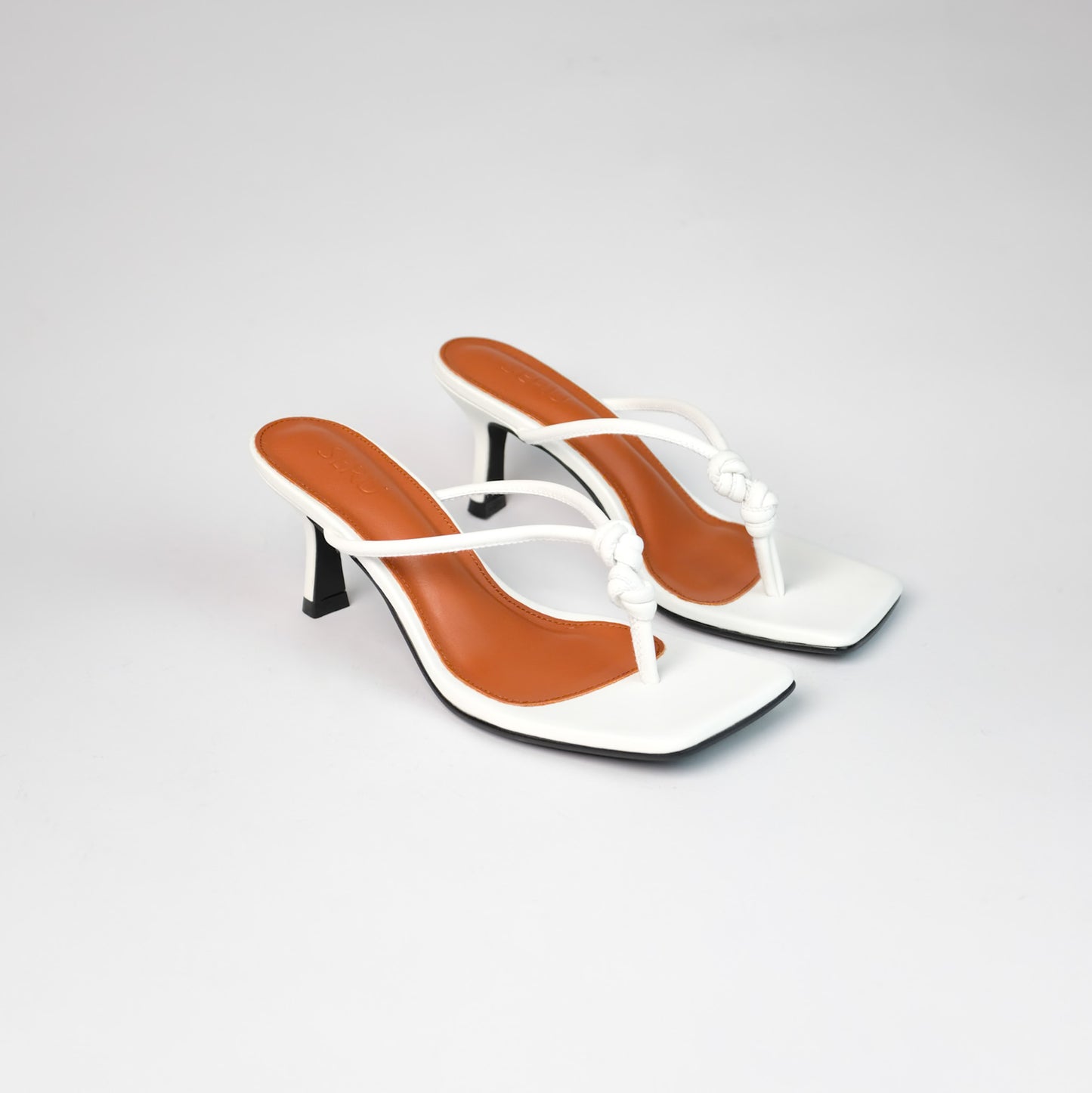 Suri Heels in White