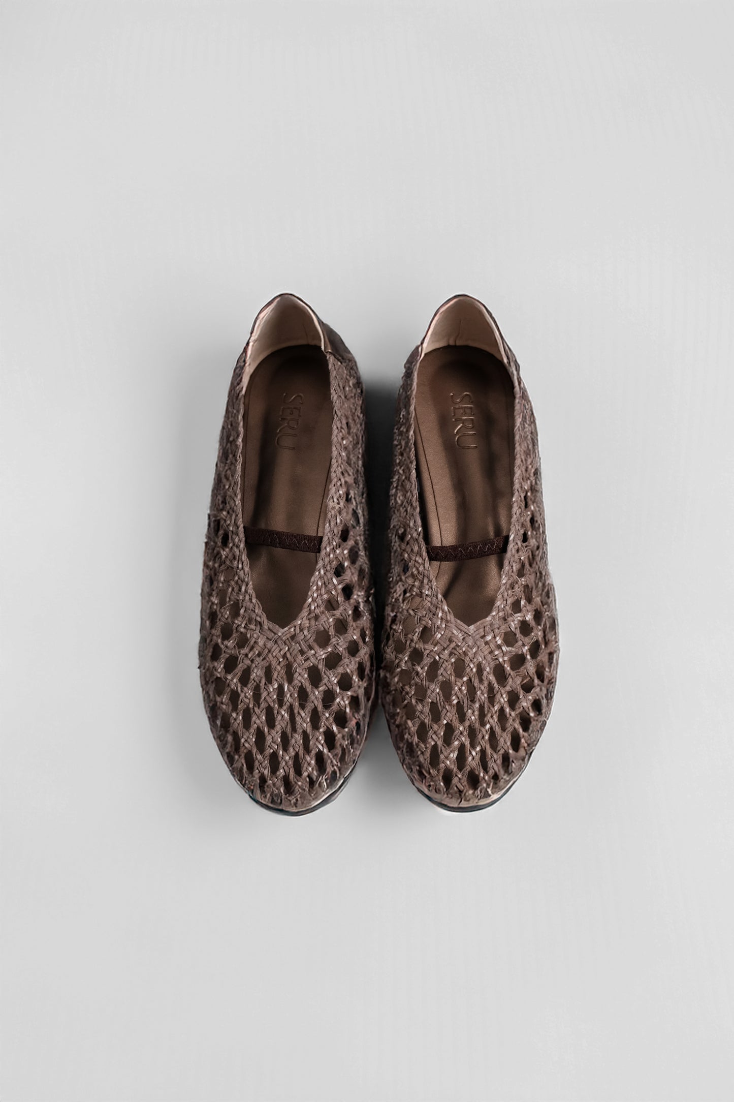 anya Woven Flats in Brass