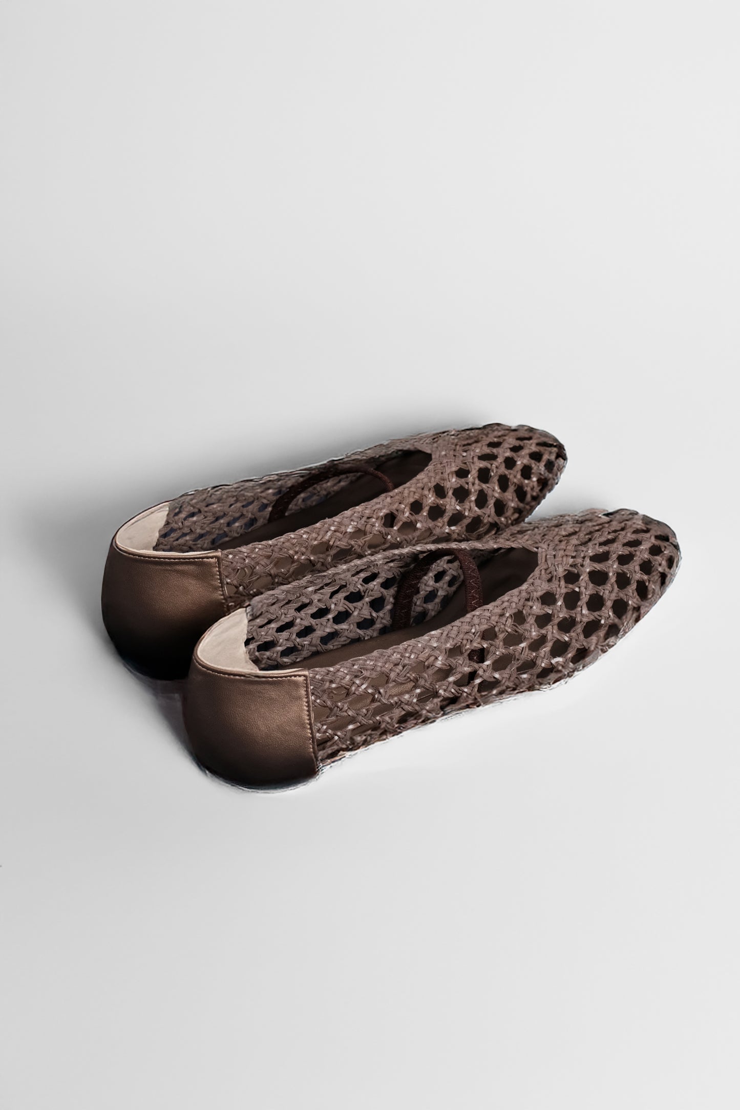 anya Woven Flats in Brass