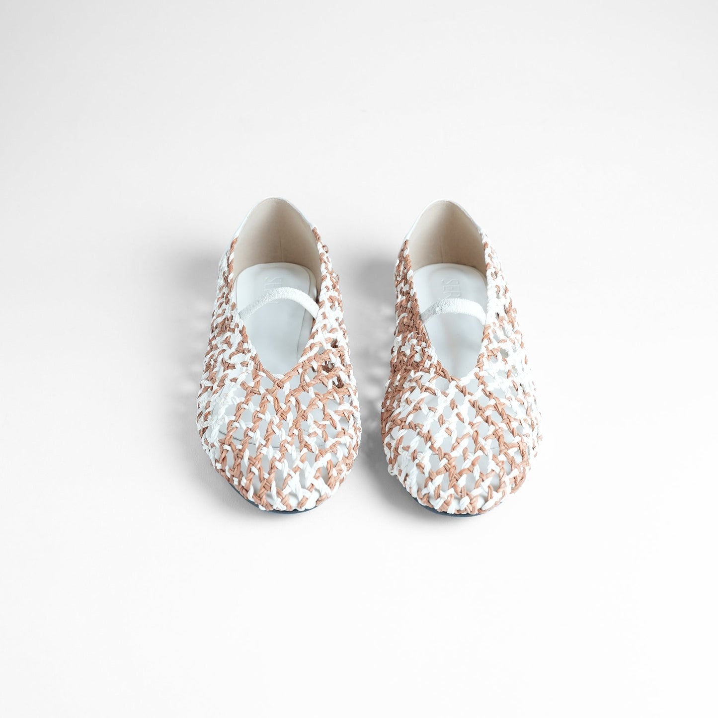 anya Woven Flats White & Tan