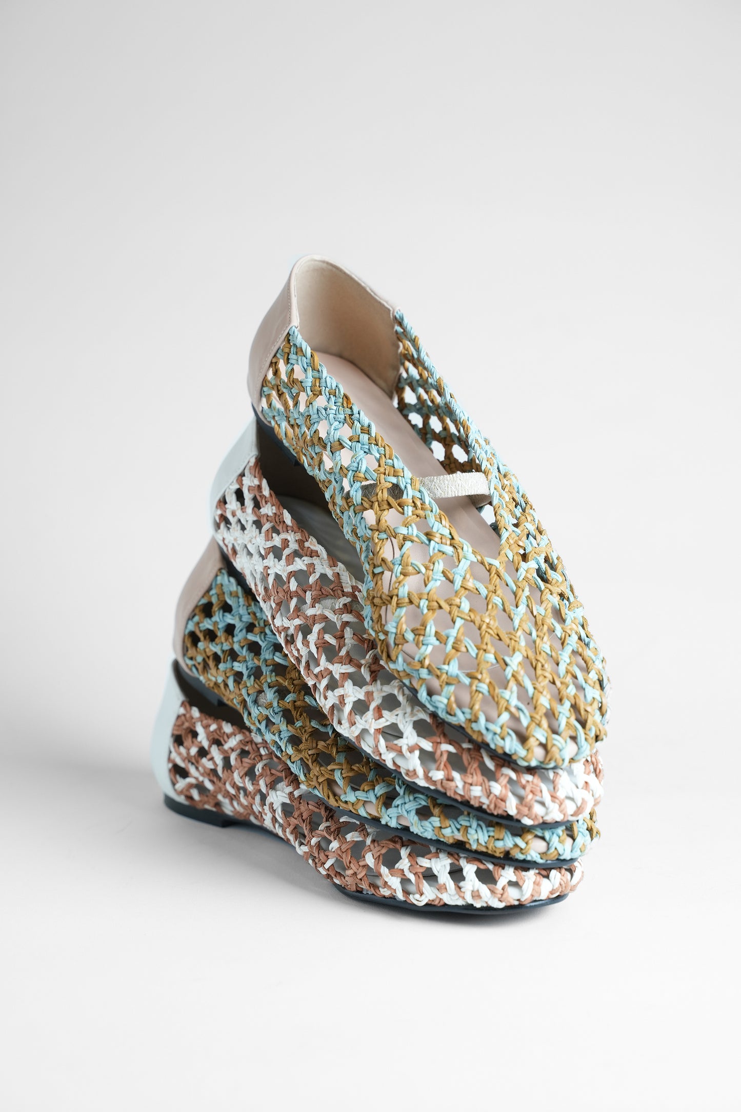 anya Woven Flats White & Tan